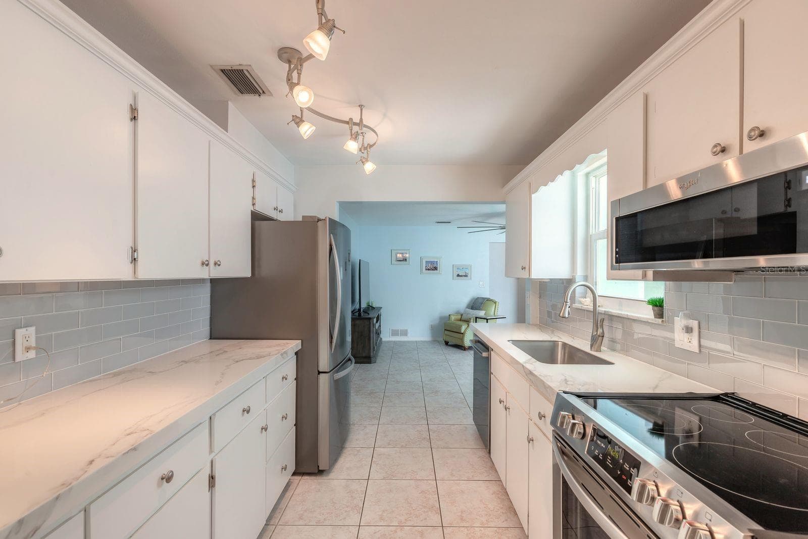 2315 BONNIE VIEW DRIVE — photo 19 of 46