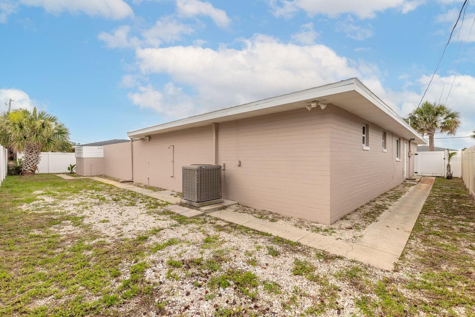 2315 BONNIE VIEW DRIVE — photo 37 of 46