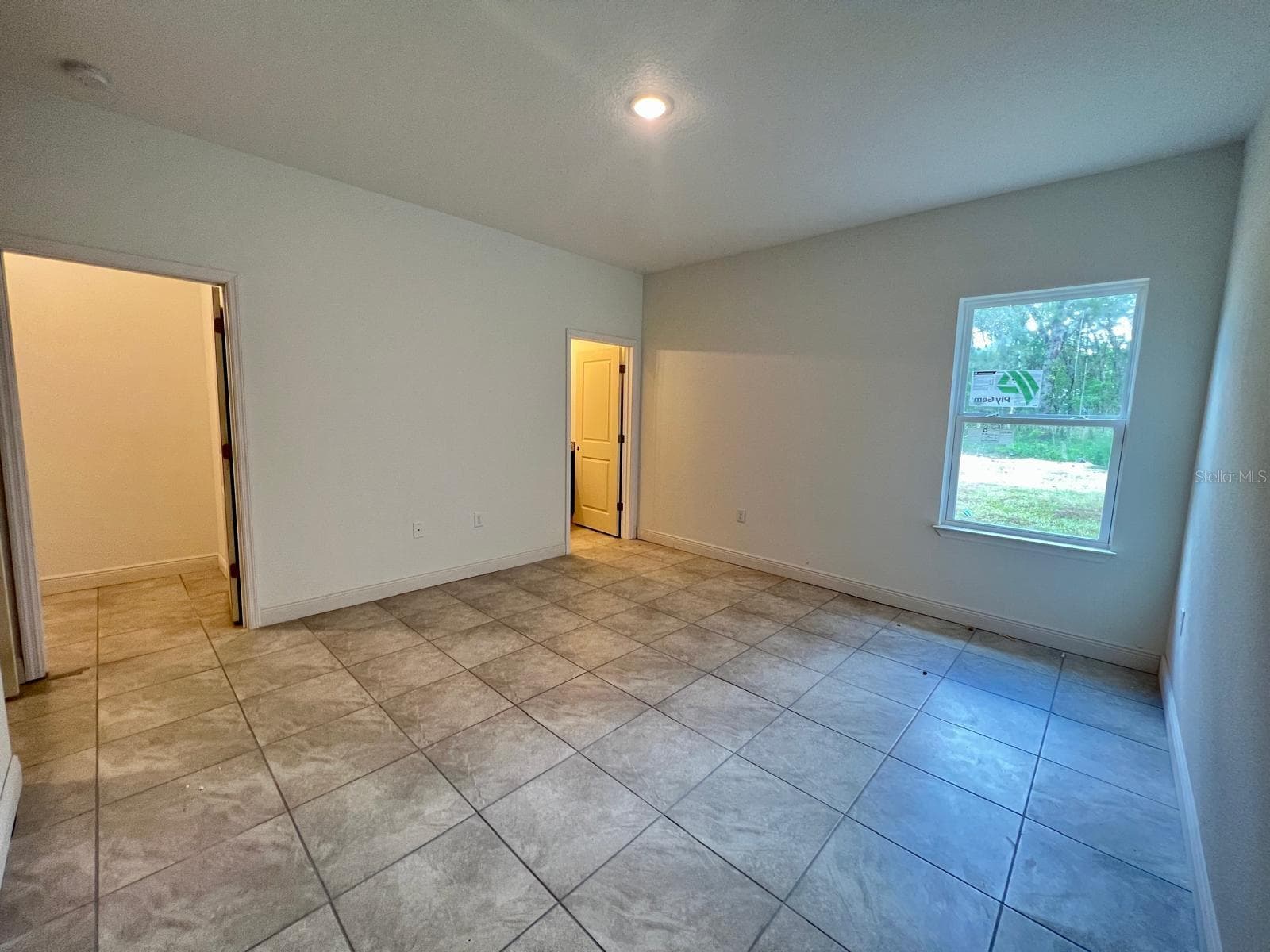 4585 SW 150 TH PL — photo 12 of 34