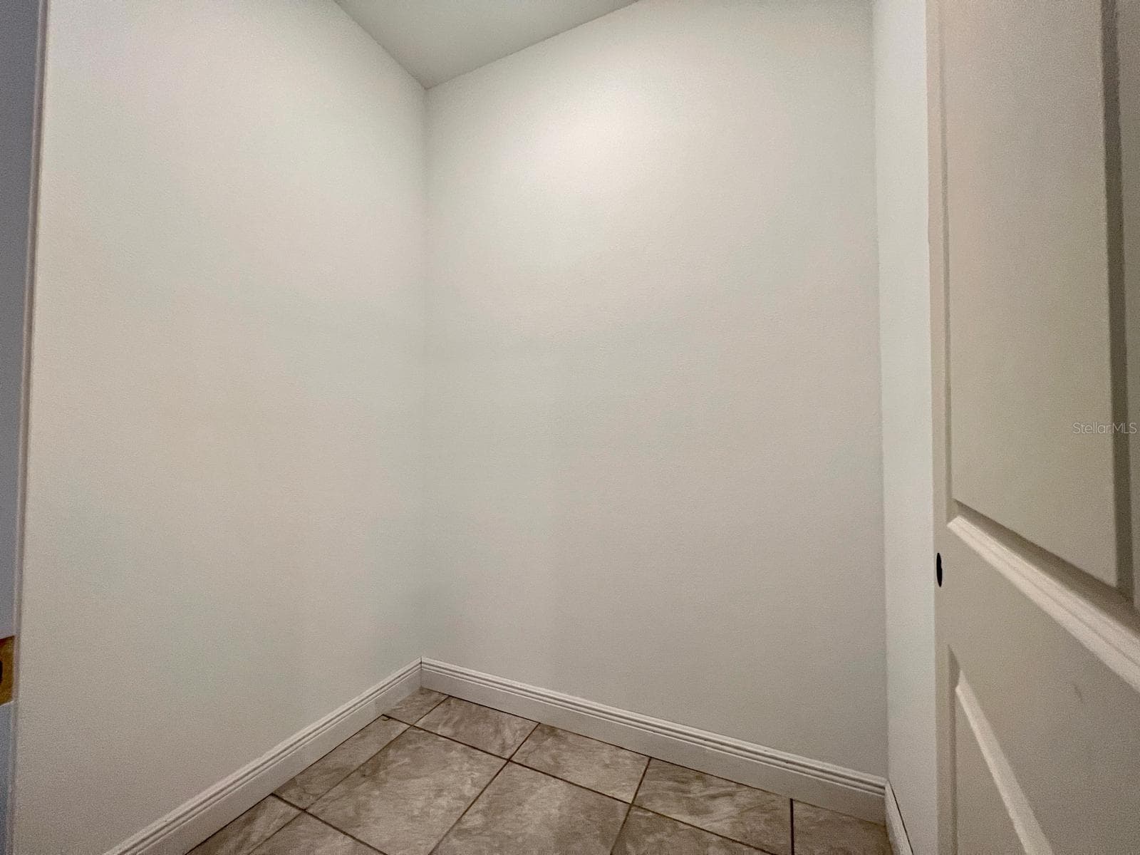 4585 SW 150 TH PL — photo 13 of 34