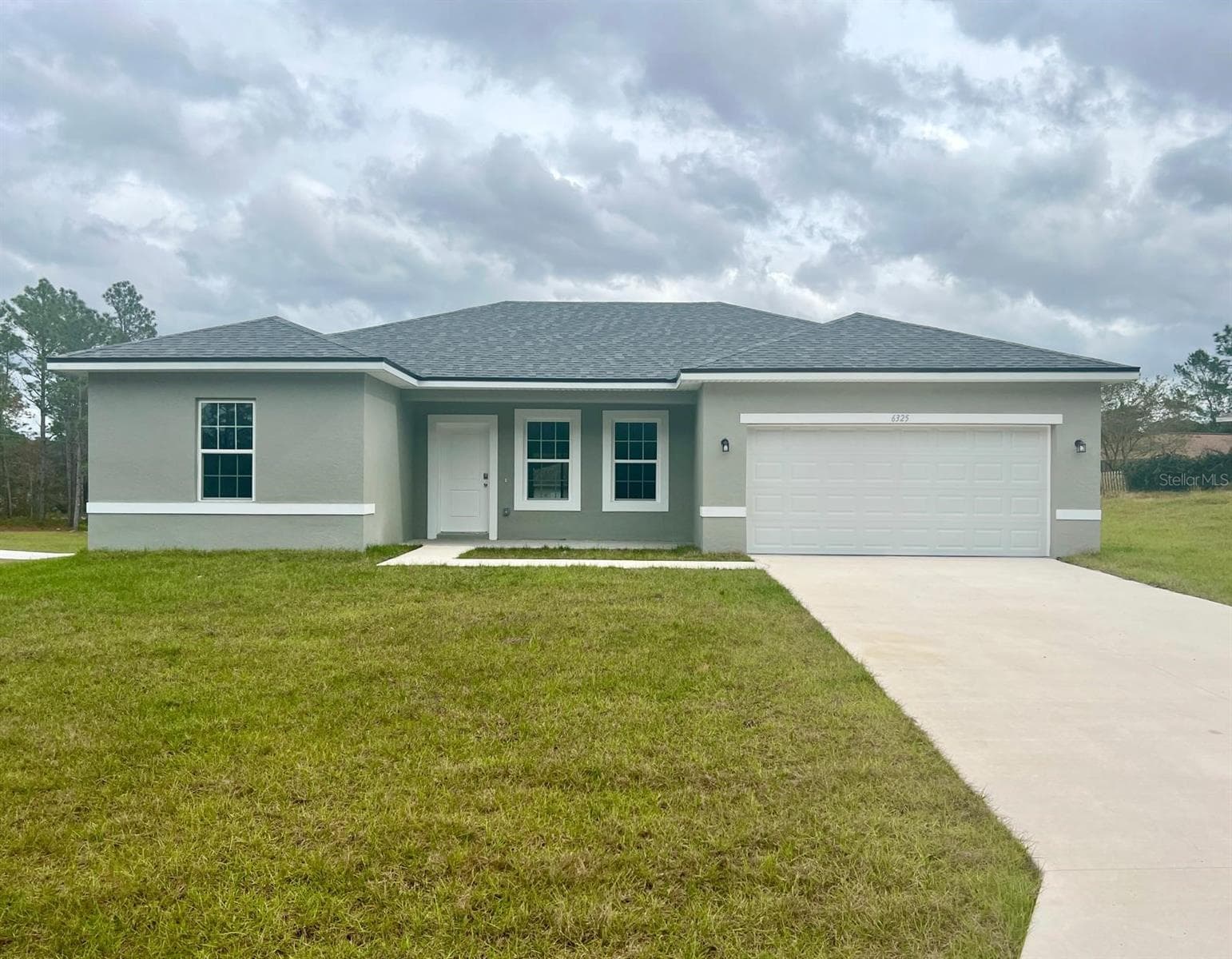 4585 SW 150 TH PL — photo 1 of 34