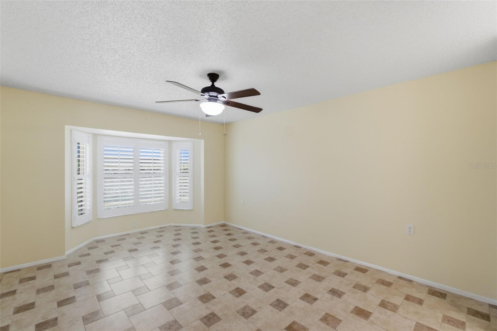 6525 PINE WALK DRIVE — photo 18 of 46