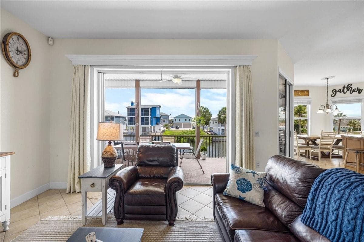 4270 CARLOS COURT — photo 10 of 50