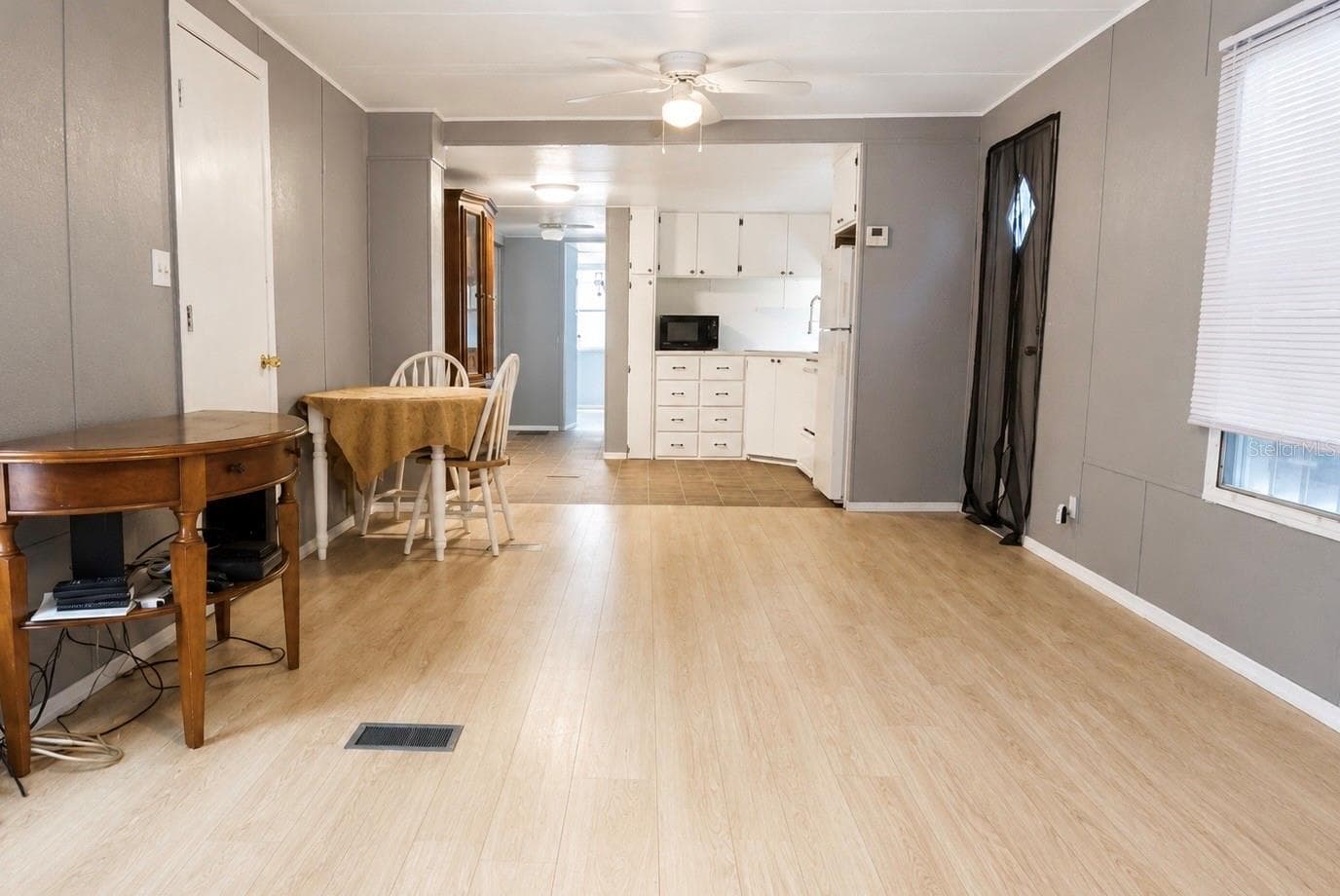 980 7TH STREET — photo 5 of 23