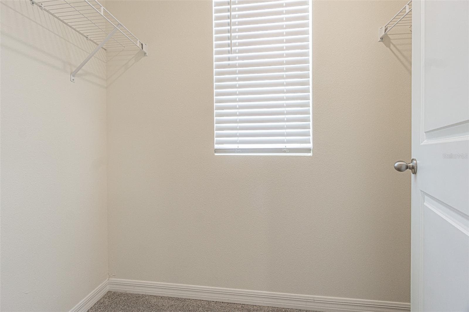 9213 MISSION BAY PL — photo 12 of 49