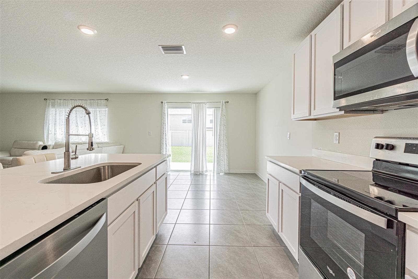 9213 MISSION BAY PL — photo 37 of 49