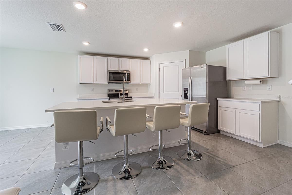 9213 MISSION BAY PL — photo 5 of 49