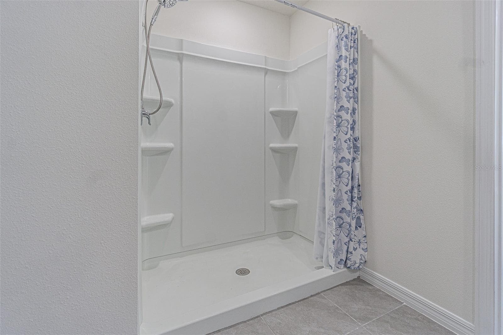 9213 MISSION BAY PL — photo 13 of 49