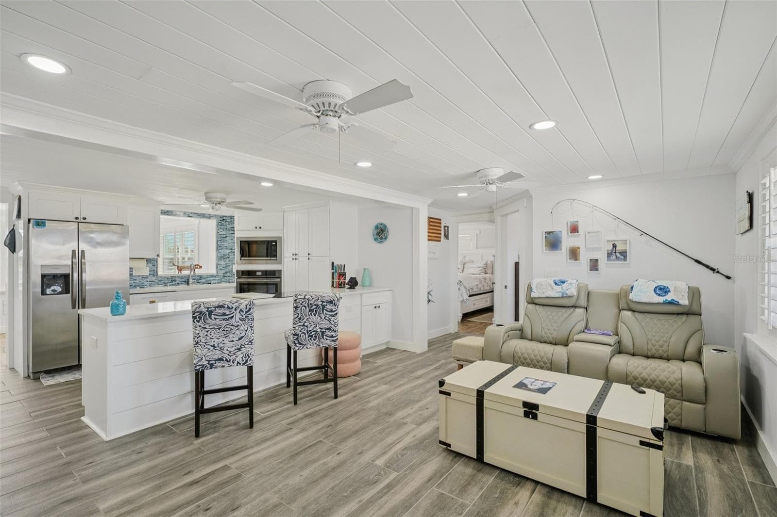 13700 LESLIE DRIVE — photo 8 of 84