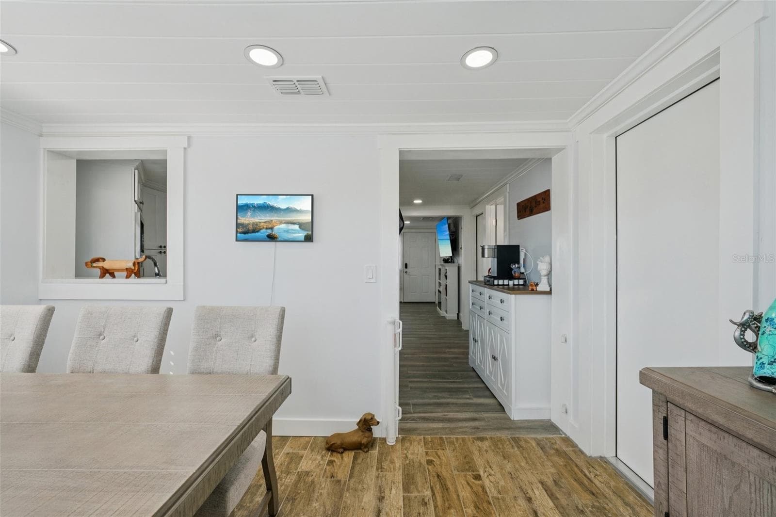 13700 LESLIE DRIVE — photo 14 of 84