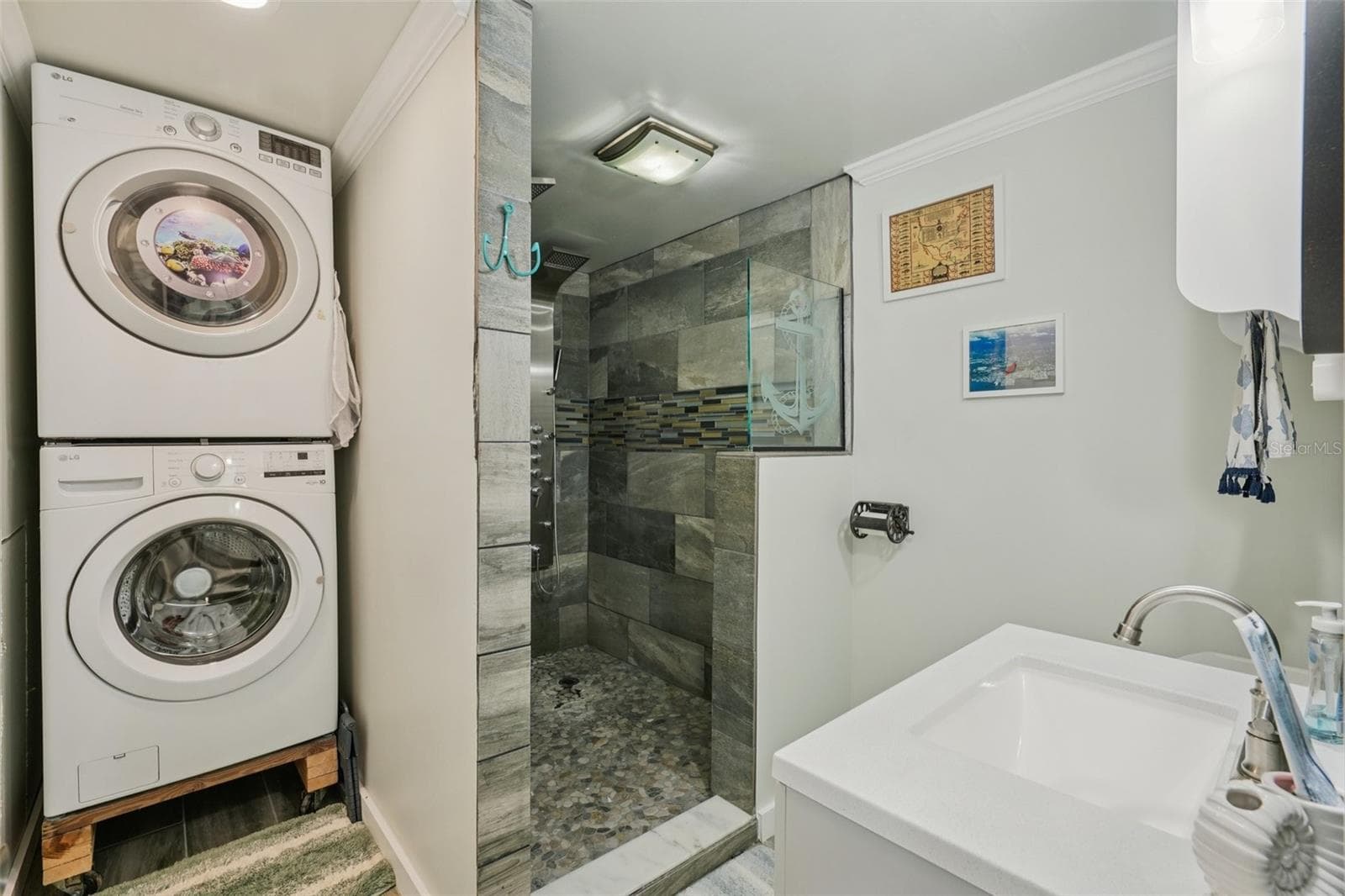 13700 LESLIE DRIVE — photo 44 of 84