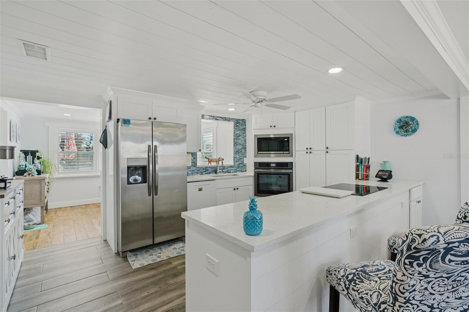 13700 LESLIE DRIVE — photo 22 of 84