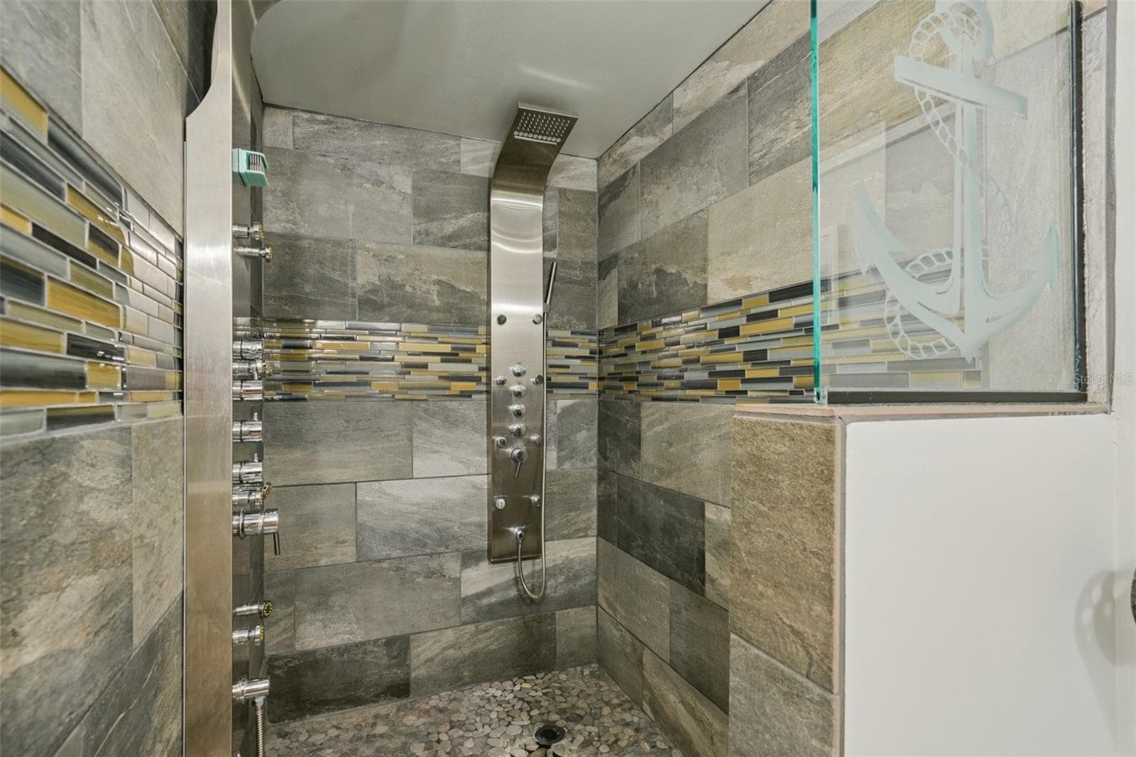 13700 LESLIE DRIVE — photo 48 of 84