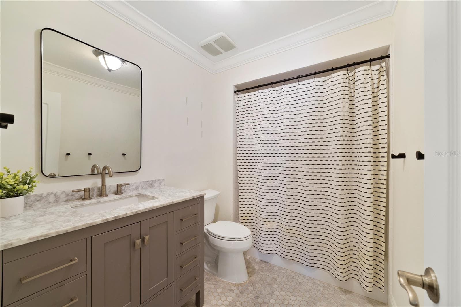 1615 KING ARTHUR CIRCLE — photo 31 of 43