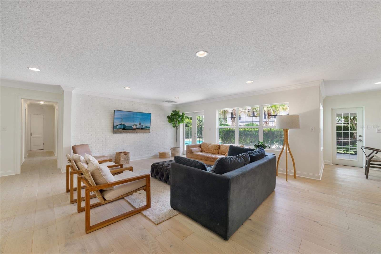 1615 KING ARTHUR CIRCLE — photo 13 of 43