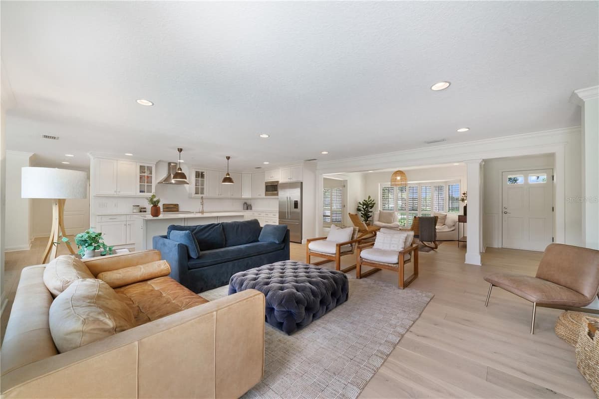 1615 KING ARTHUR CIRCLE — photo 5 of 44
