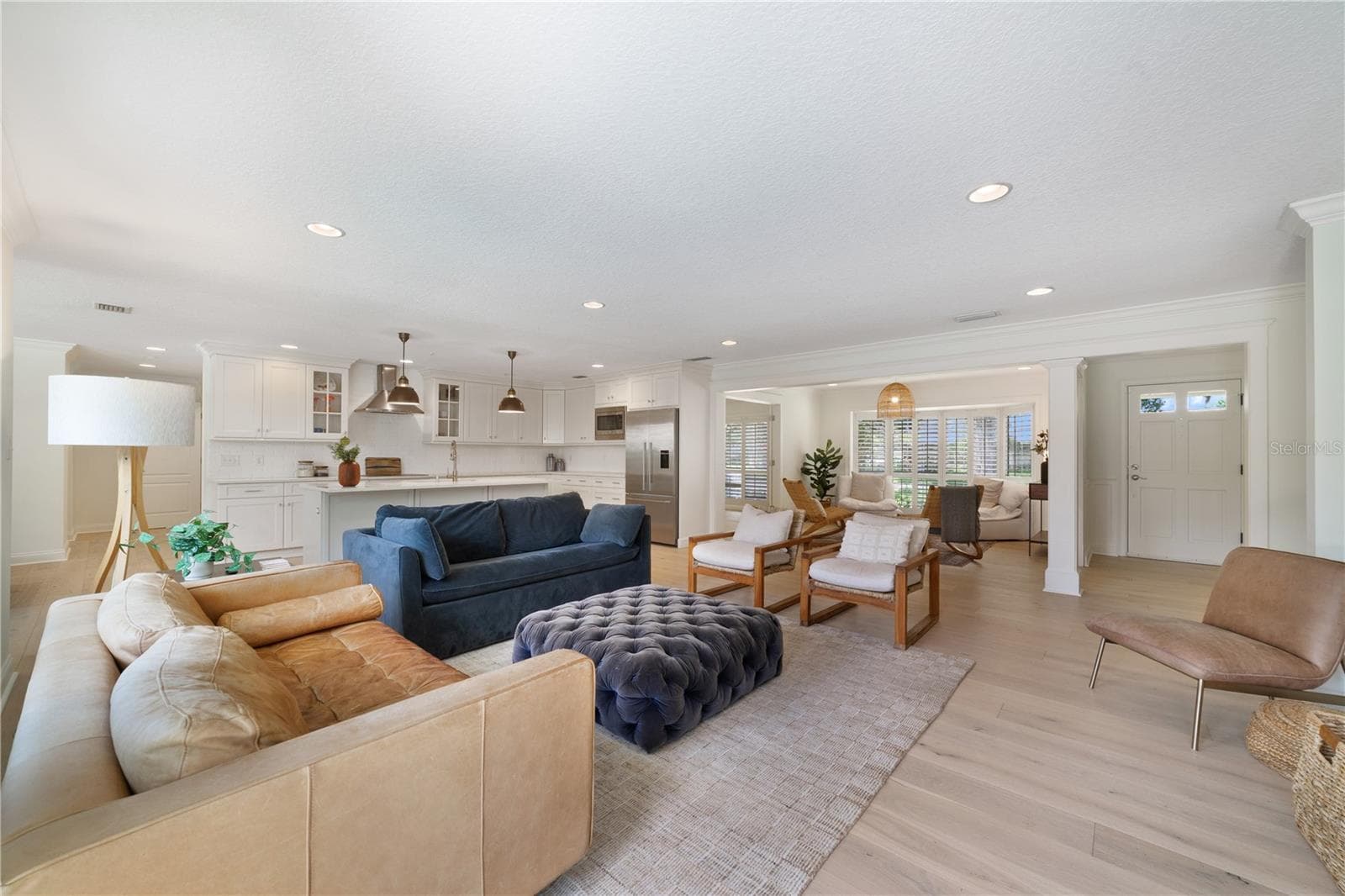 1615 KING ARTHUR CIRCLE — photo 4 of 43