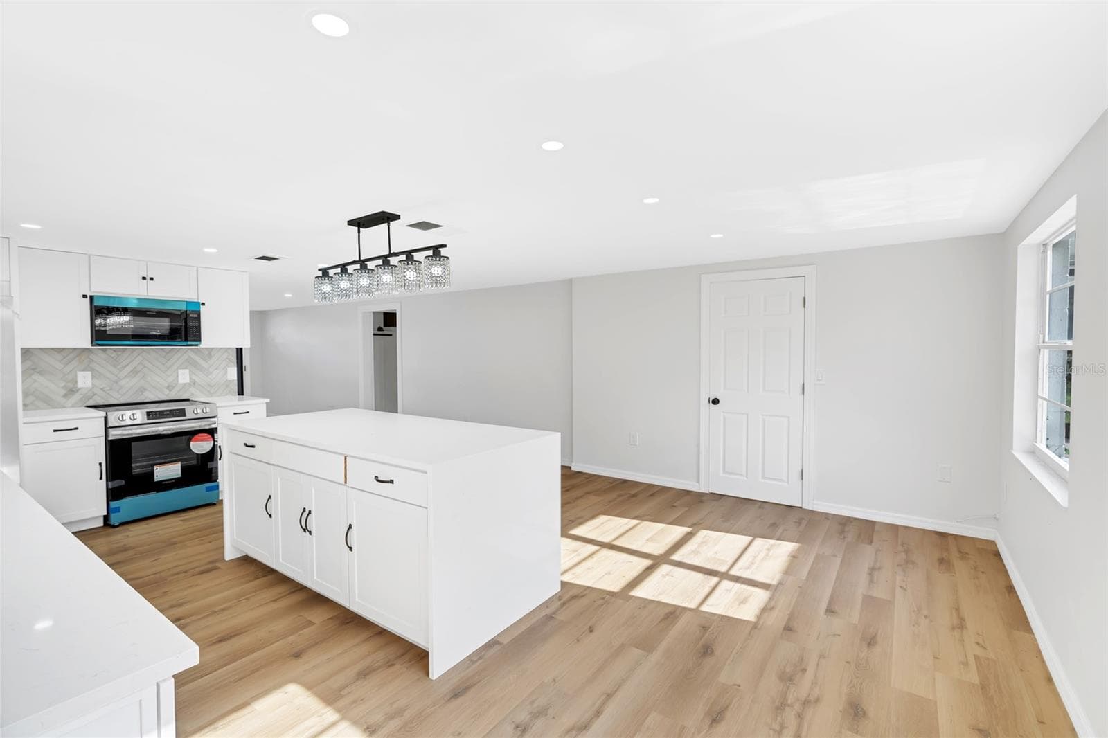 4603 ATLANTIC AVENUE — photo 21 of 51