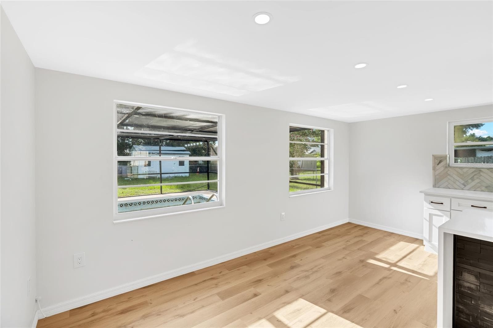 4603 ATLANTIC AVENUE — photo 22 of 51