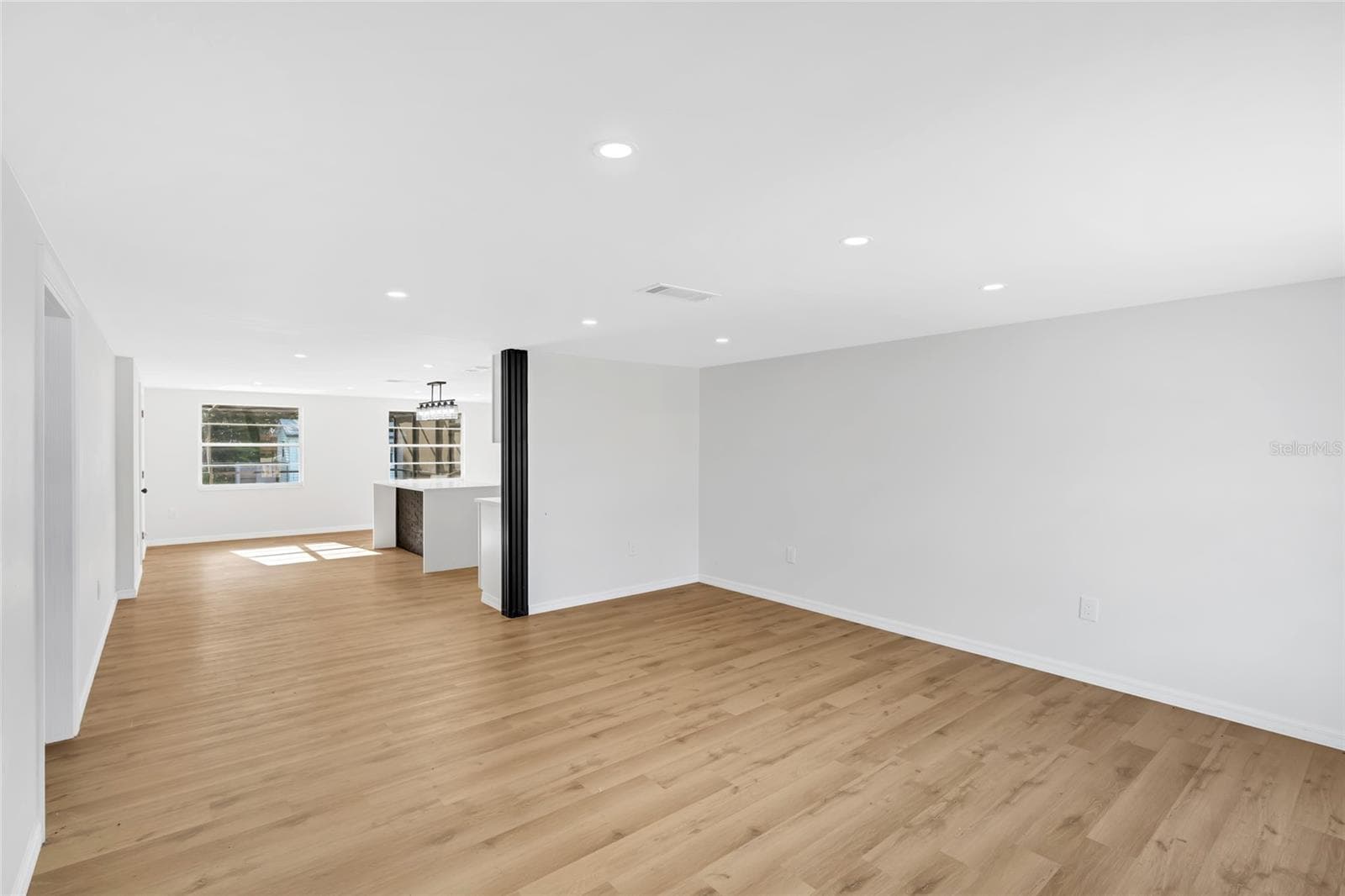 4603 ATLANTIC AVENUE — photo 15 of 51
