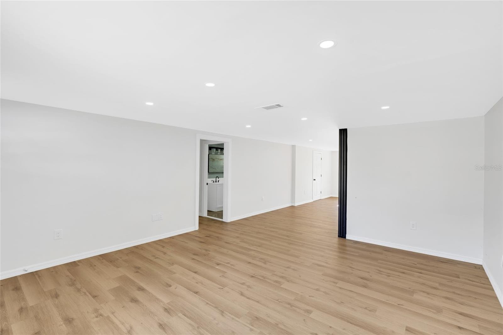 4603 ATLANTIC AVENUE — photo 14 of 51