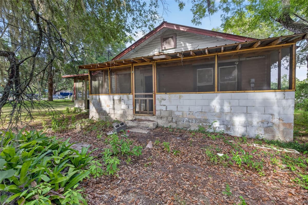 19370 FORT DADE AVENUE — photo 23 of 33