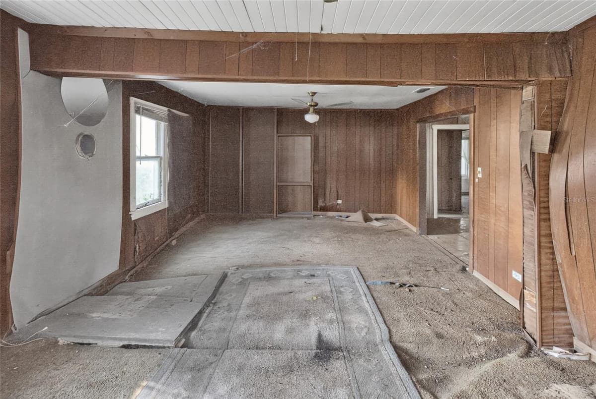 19370 FORT DADE AVENUE — photo 8 of 33