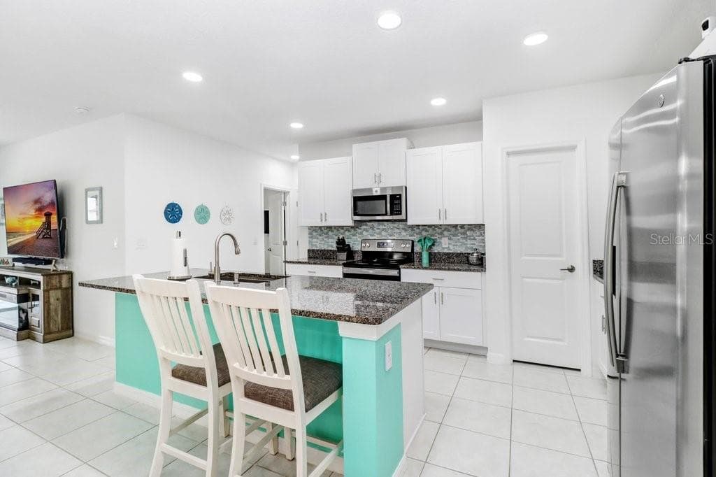 11099 RADIANT SHORE LOOP — photo 12 of 69