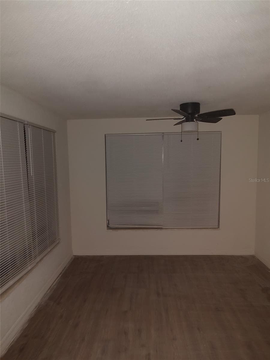 13913 BERKOWITZ AVENUE — photo 12 of 17