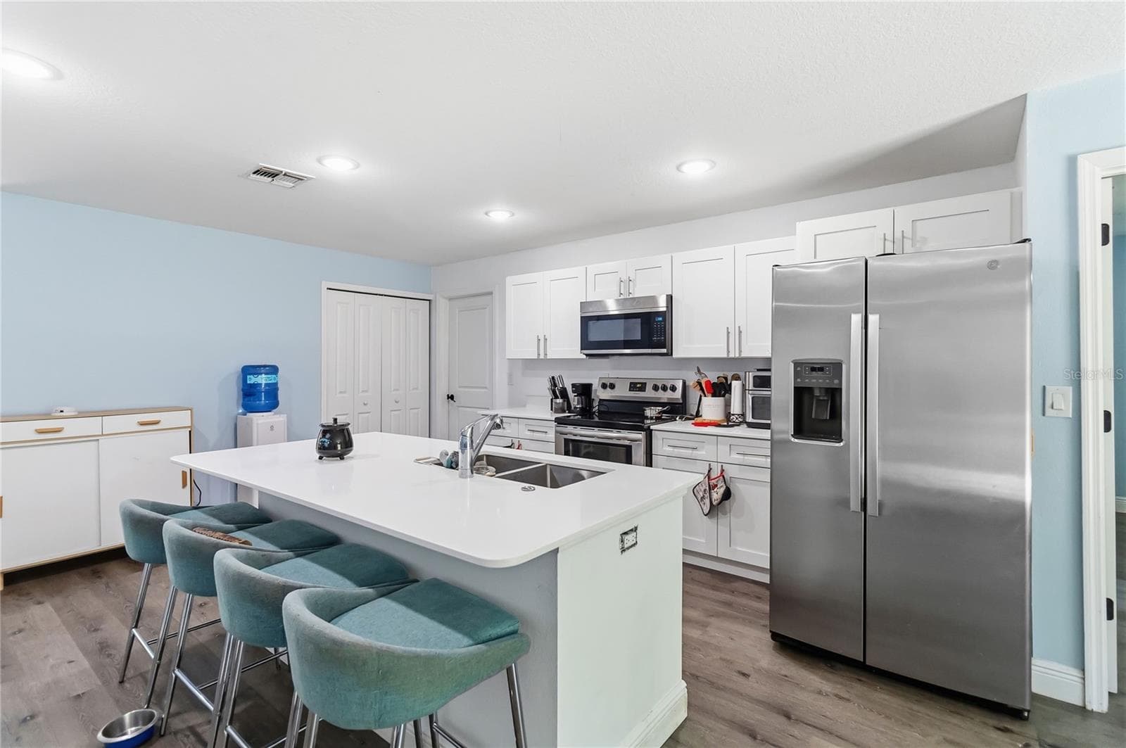 1639 11TH AVENUE — photo 5 of 25