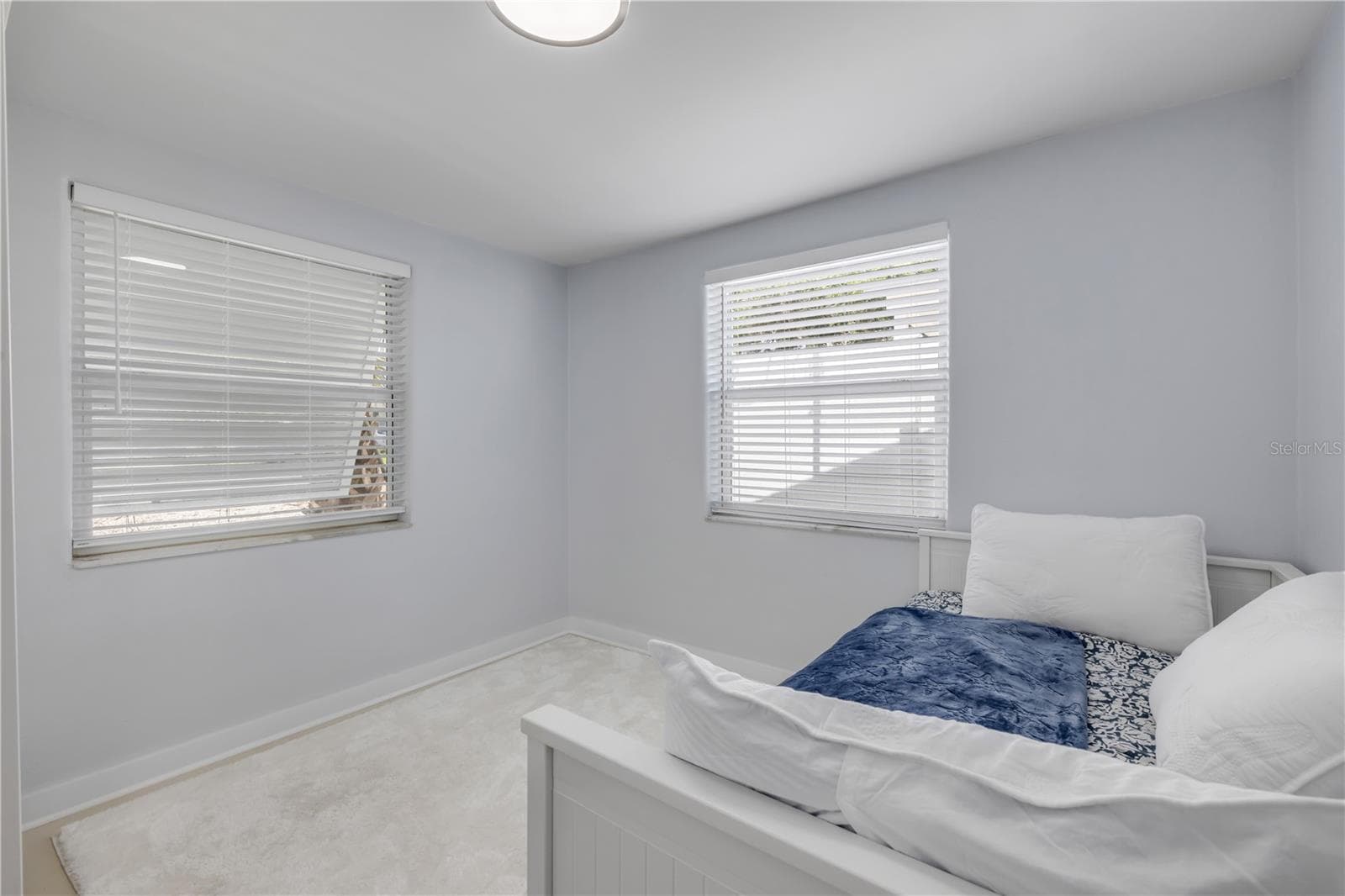 308 DUE EAST STREET — photo 33 of 90
