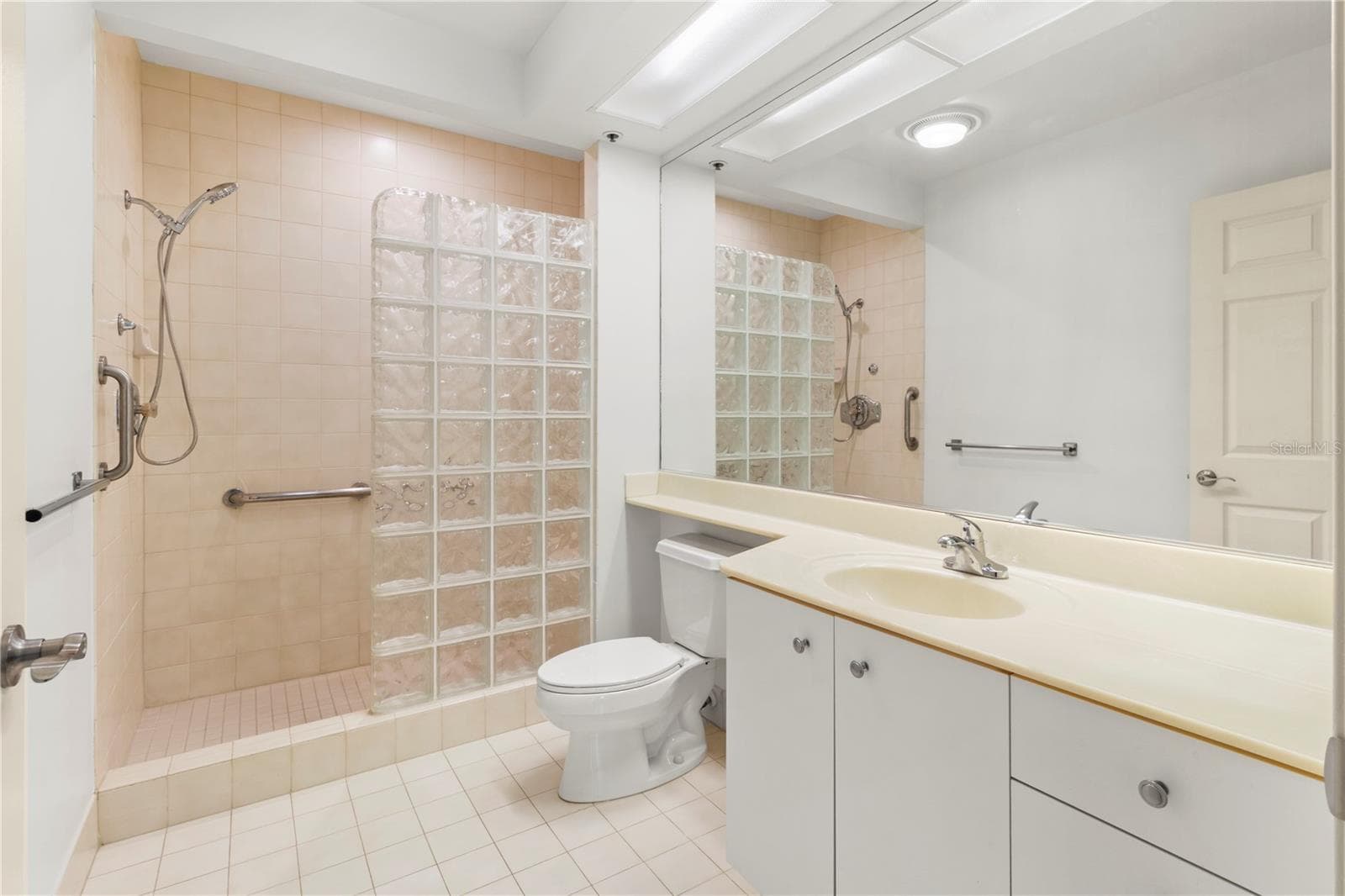 3731 SARASOTA SQUARE BOULEVARD — photo 45 of 54