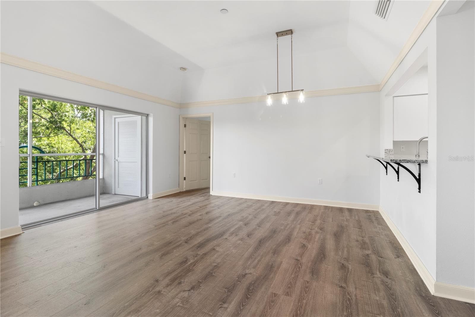 3731 SARASOTA SQUARE BOULEVARD — photo 21 of 54