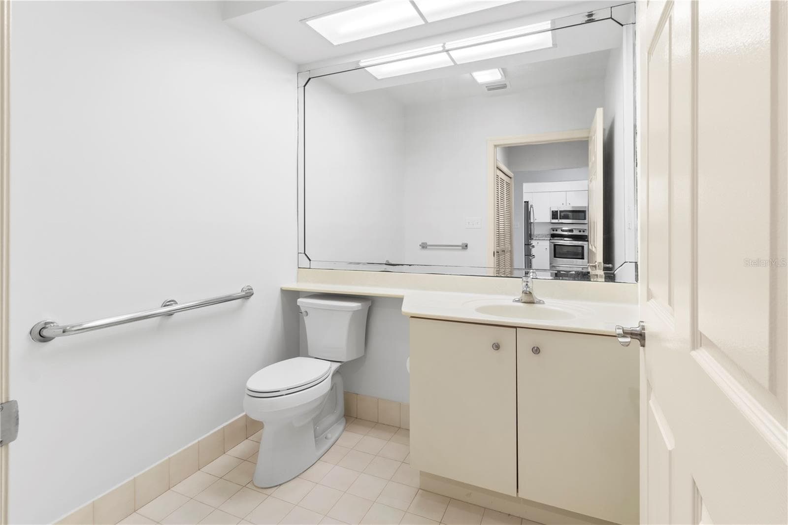 3731 SARASOTA SQUARE BOULEVARD — photo 12 of 54