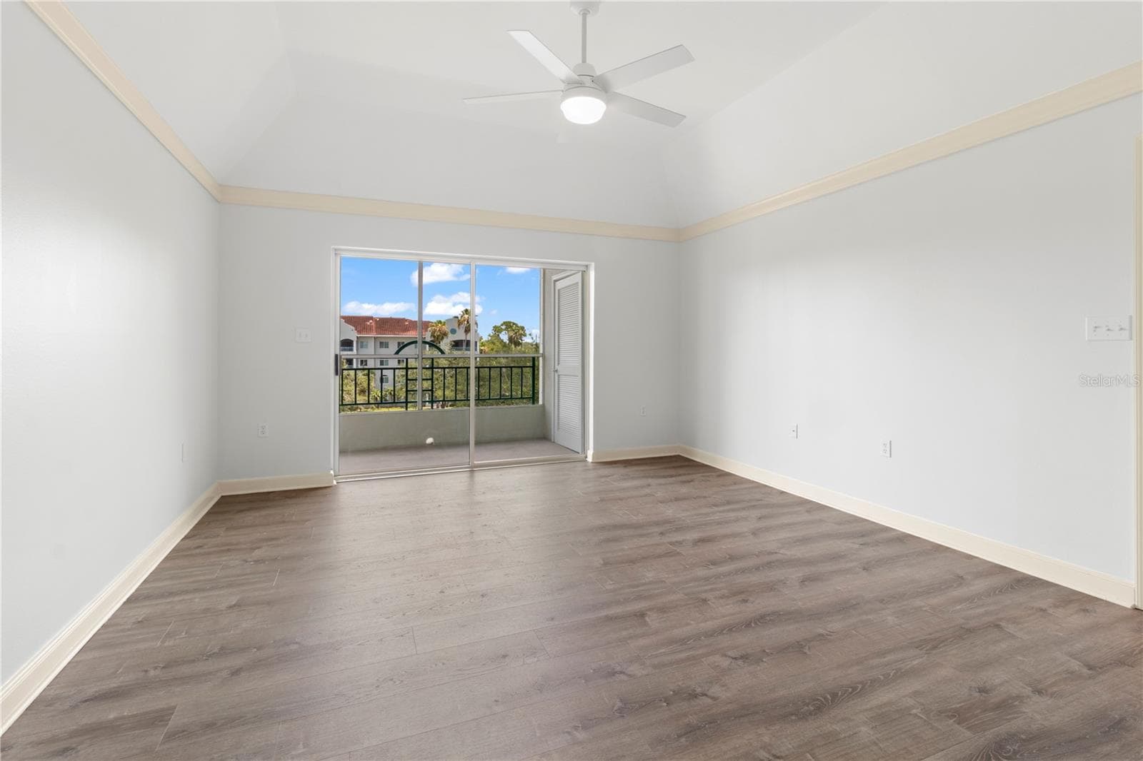 3731 SARASOTA SQUARE BOULEVARD — photo 34 of 54