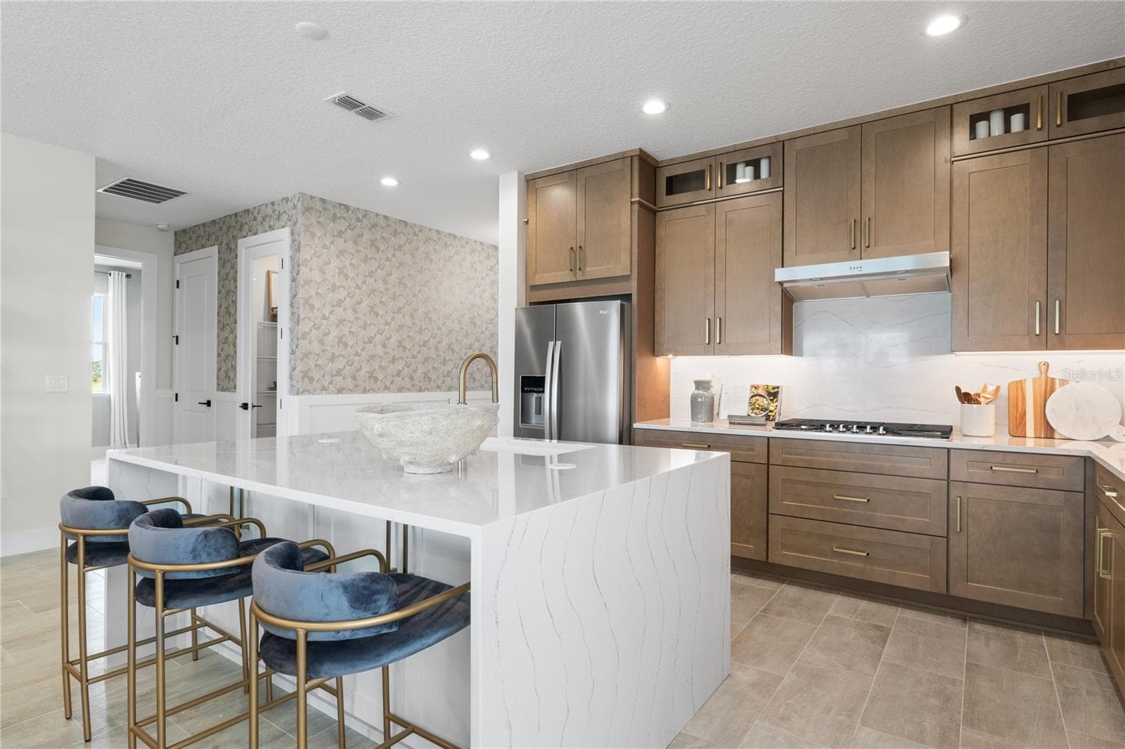 1754 PINECLIFF DRIVE — photo 3 of 30