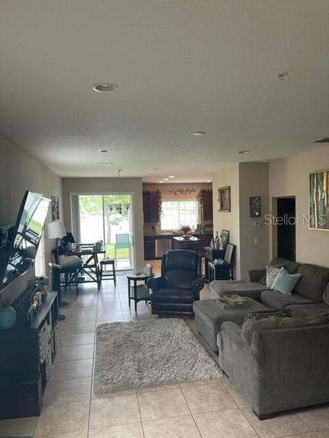 2526 PASSAMONTE DRIVE — photo 2 of 10