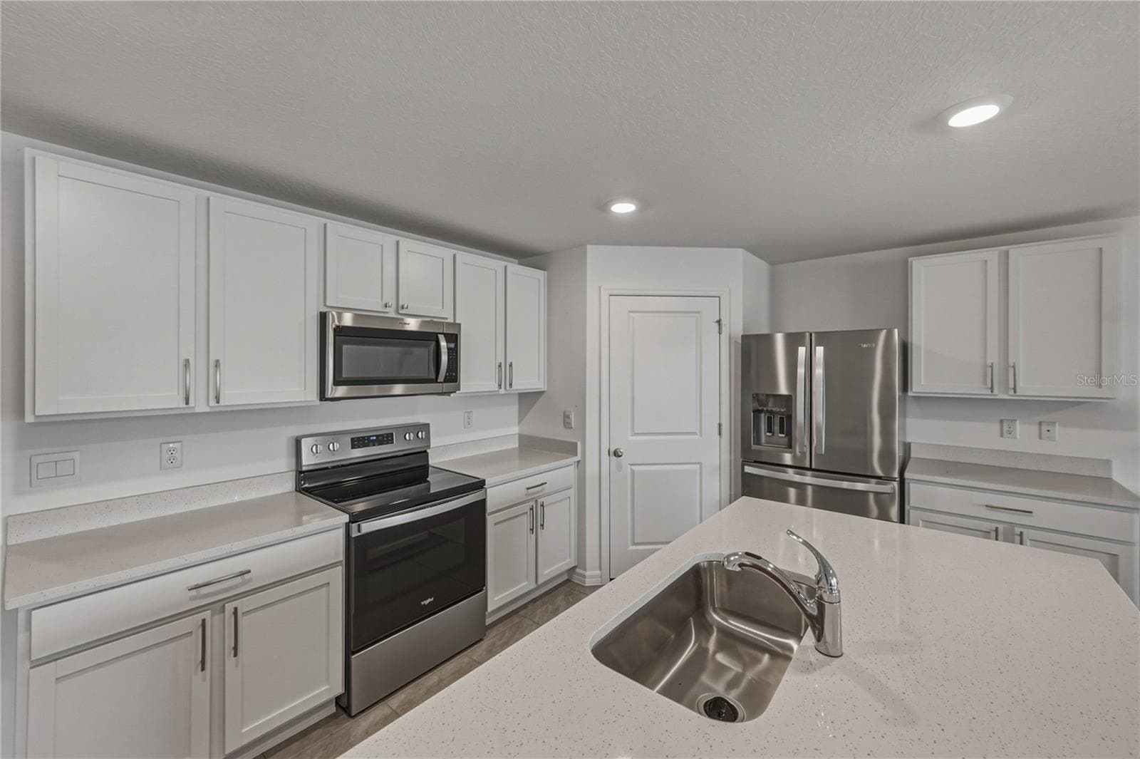 3062 LIVING CORAL STREET — photo 23 of 58