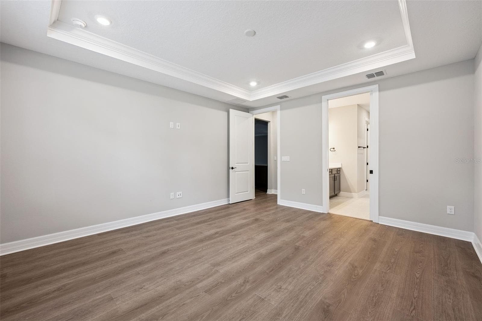 2458 DEL WEBB DRIVE — photo 19 of 61