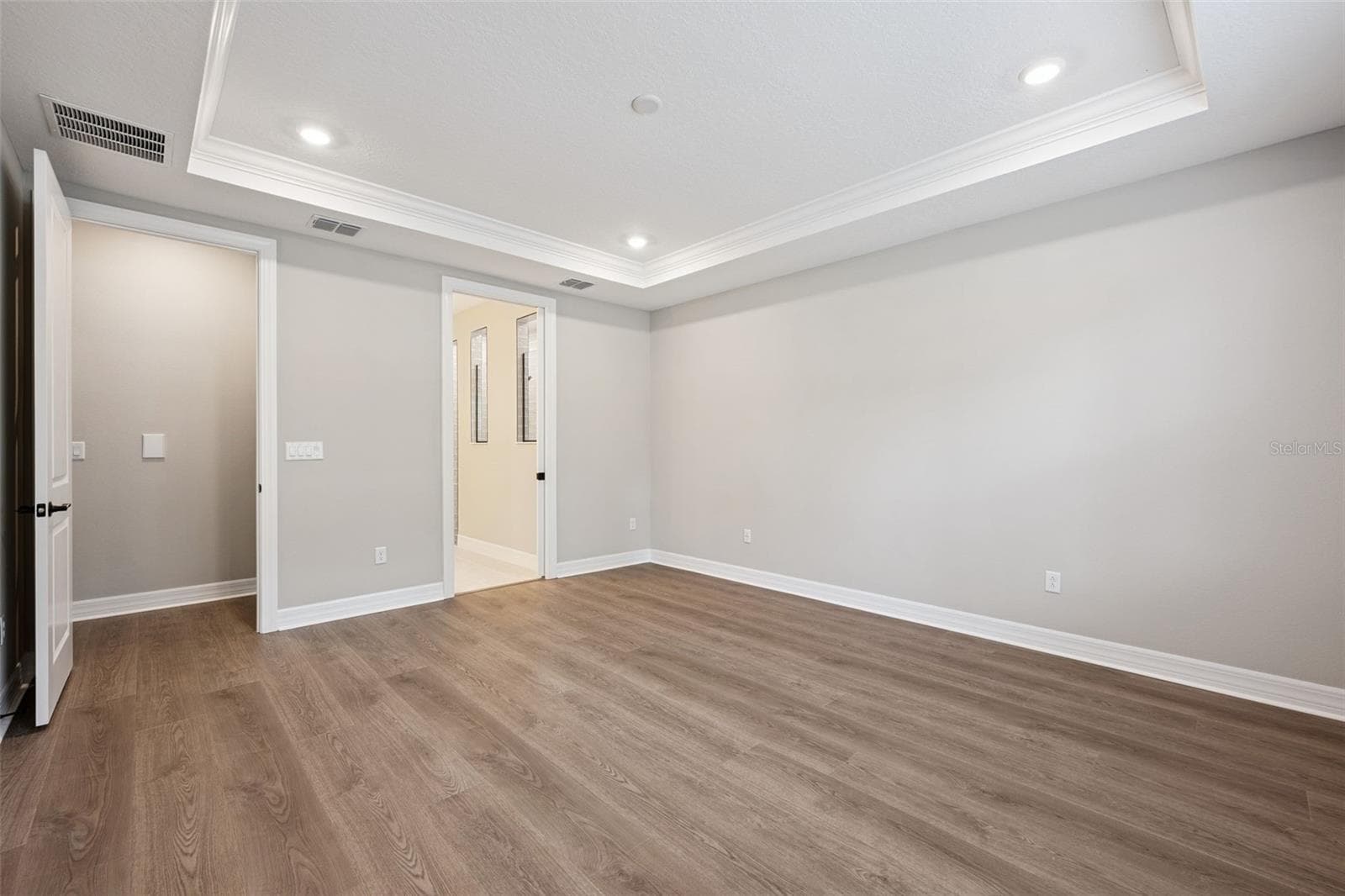 2458 DEL WEBB DRIVE — photo 18 of 61