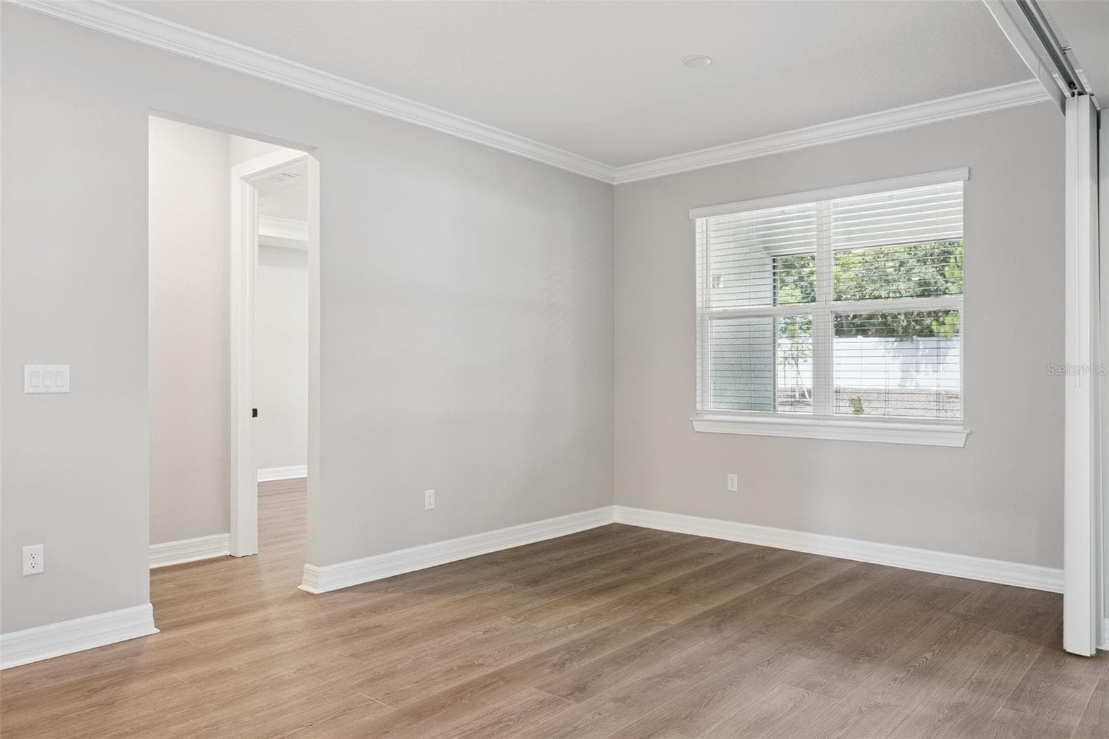 2458 DEL WEBB DRIVE — photo 23 of 61