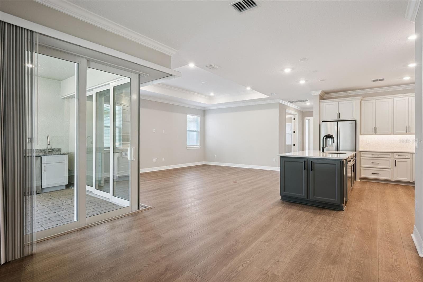 2458 DEL WEBB DRIVE — photo 11 of 61