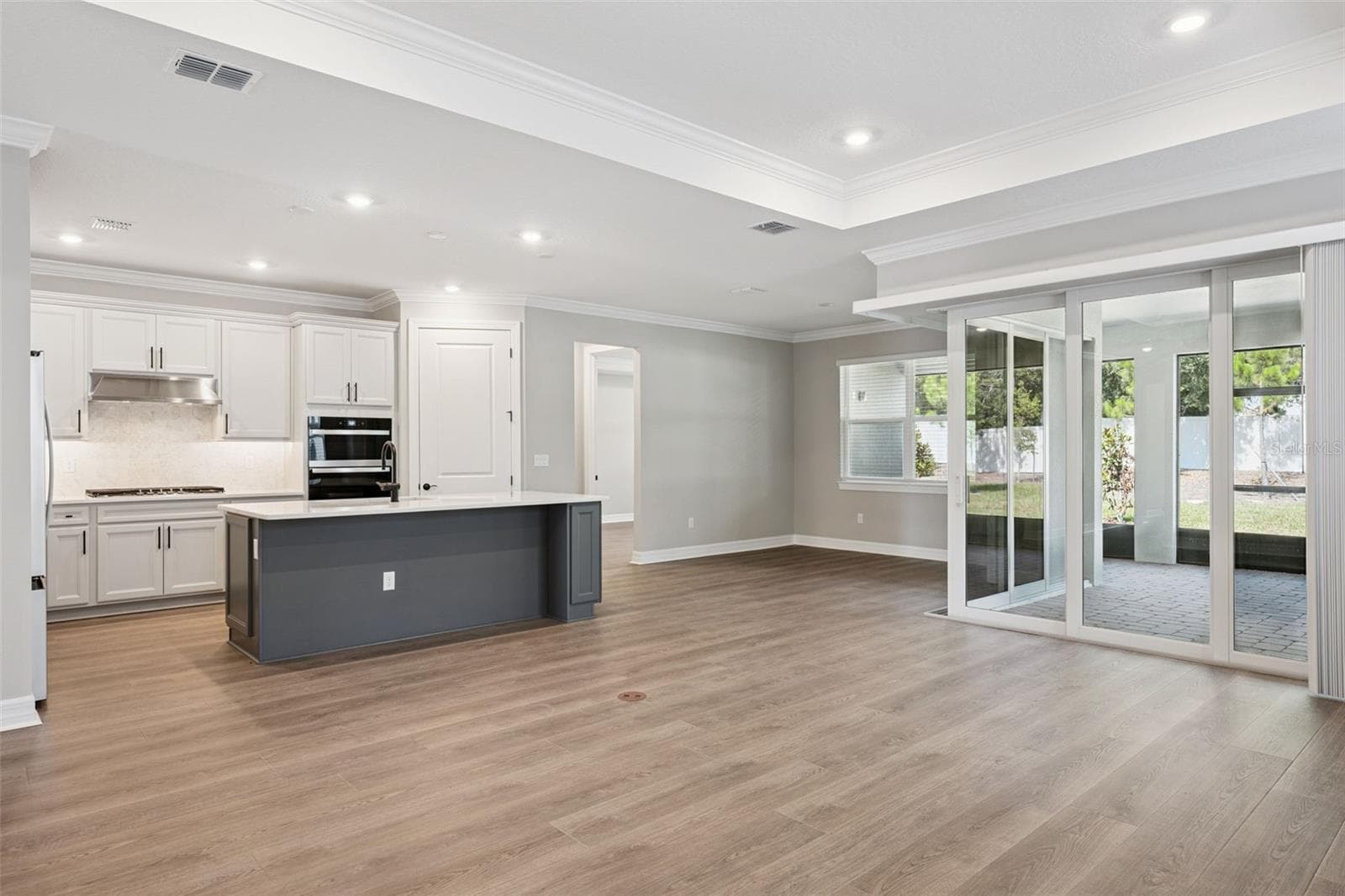 2458 DEL WEBB DRIVE — photo 12 of 61