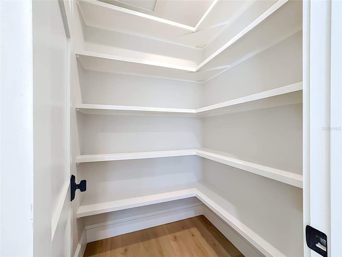 2918 GULF DRIVE — photo 22 of 92