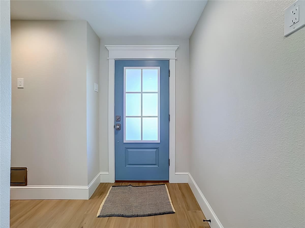 2918 GULF DRIVE — photo 4 of 92