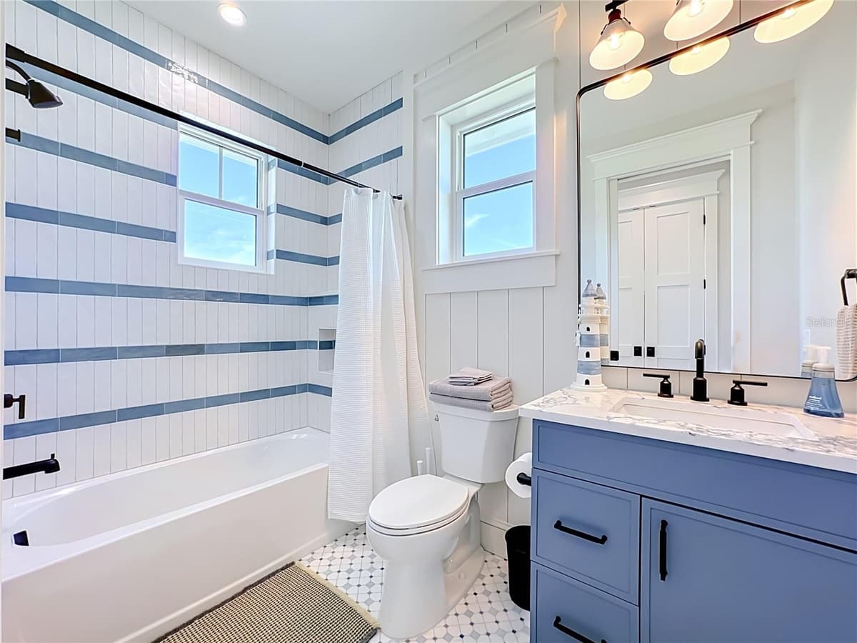 2918 GULF DRIVE — photo 37 of 92