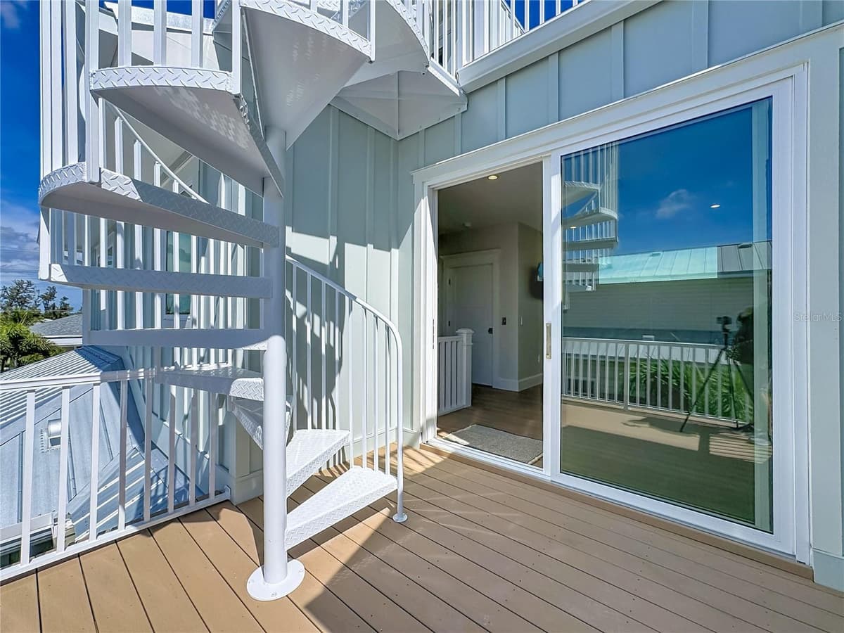 2918 GULF DRIVE — photo 59 of 92