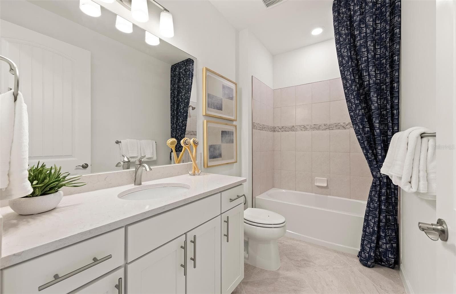 5011 COASTAL OAK COURT — photo 18 of 24