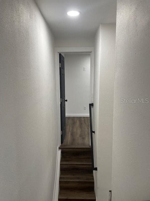 1157 HIGHLAND COURT — photo 13 of 23