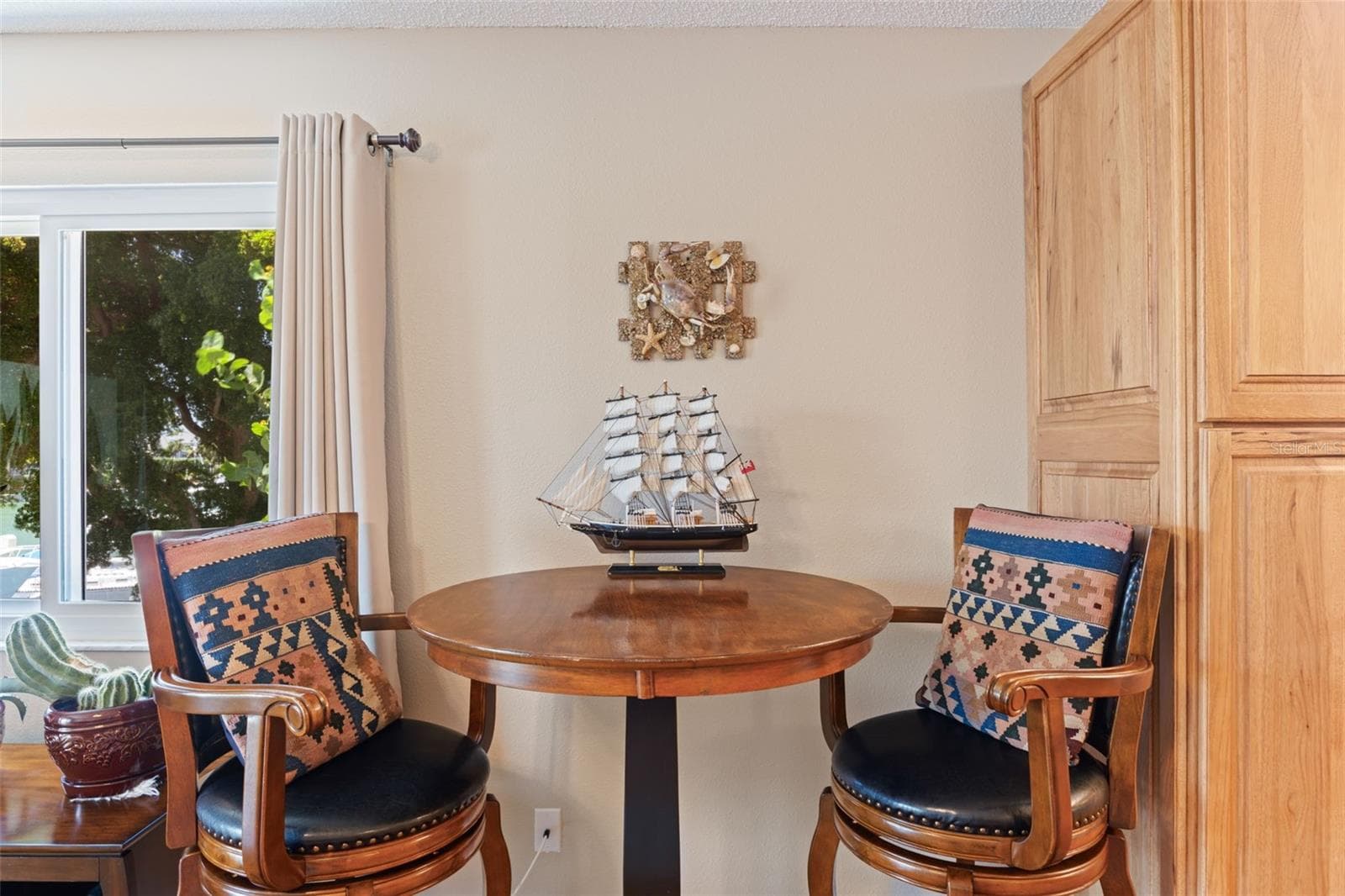 367 MADEIRA CIRCLE — photo 17 of 55